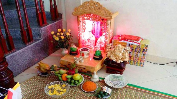 Những sai lầm phổ biến khi bày bàn Thần Tài