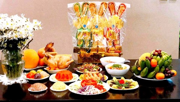 Mâm cúng ông Táo miền Nam gồm những gì? Cách chuẩn bị đúng phong tục