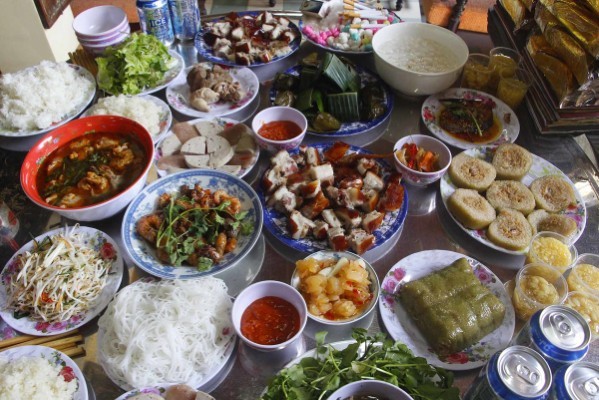 Mâm cỗ giỗ miền Trung