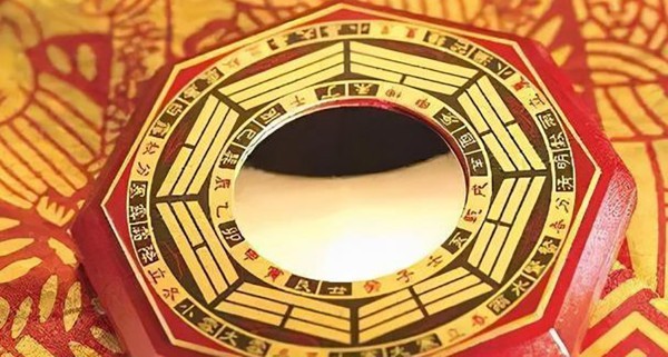 Điều cấm kỵ khi treo và sử dụng gương bát quái